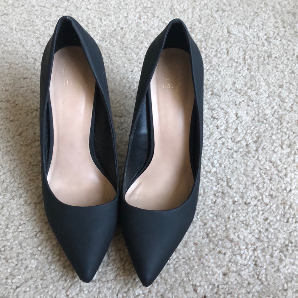 Mix 6 Matte Black Pumps